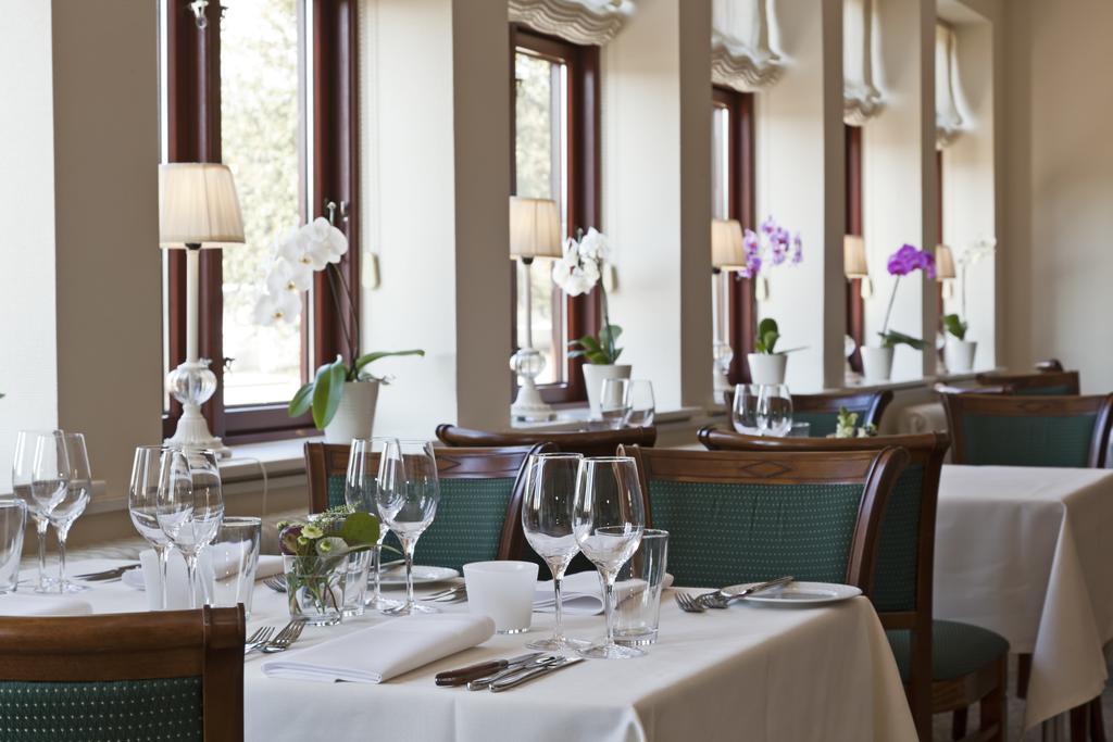 Knudhule Badehotel Ry Εξωτερικό φωτογραφία