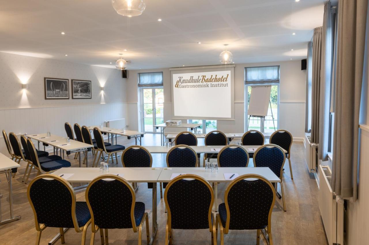 Knudhule Badehotel Ry Εξωτερικό φωτογραφία